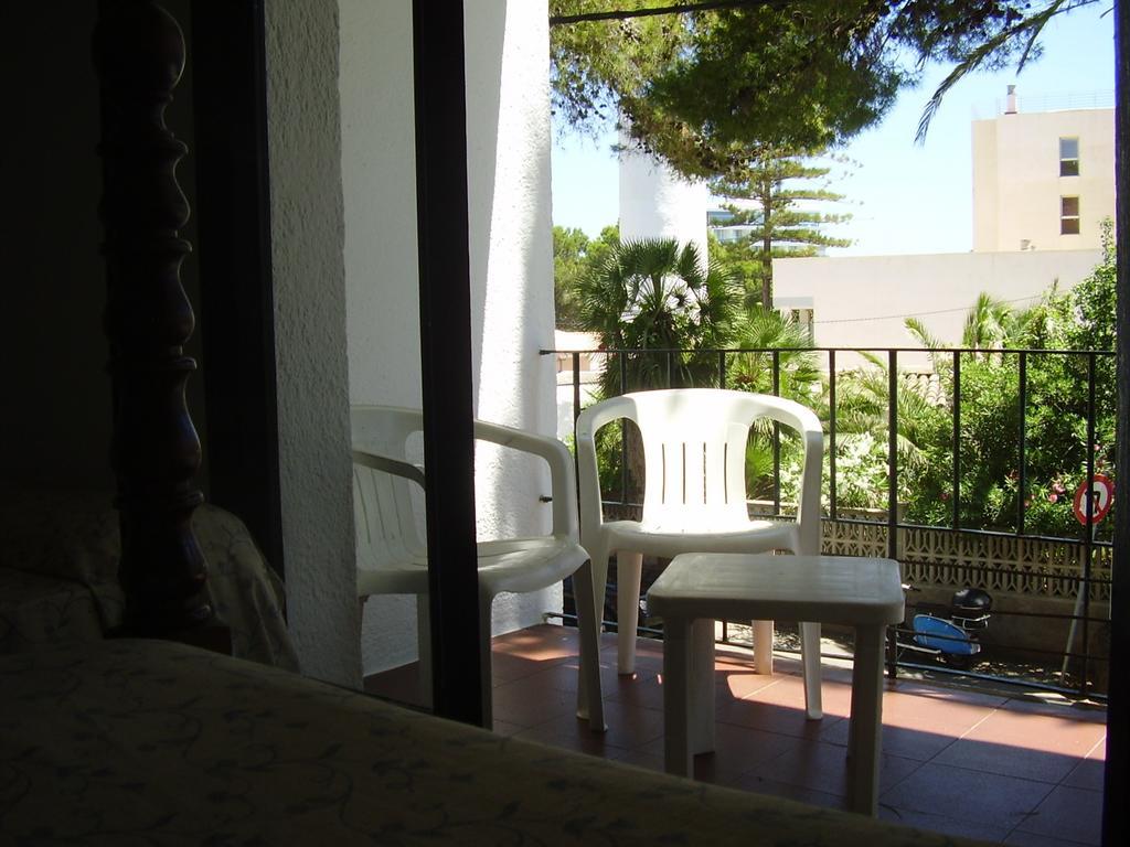 Zhimbad B&B By The Sea Cala Ratjada  Phòng bức ảnh